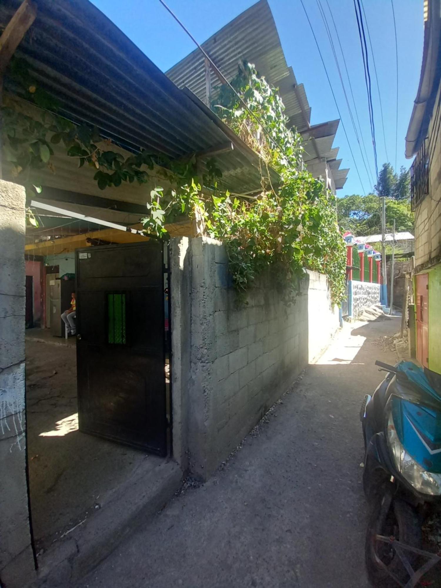 Hotel House Zope à Panajachel Extérieur photo